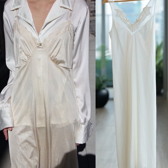 VINTAGE Gilead white sheer Nightgown - Picture 3 of 9